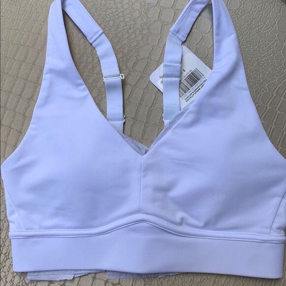 NWT Fabletics white workout top, good support, size XS - Picture 1 of 6